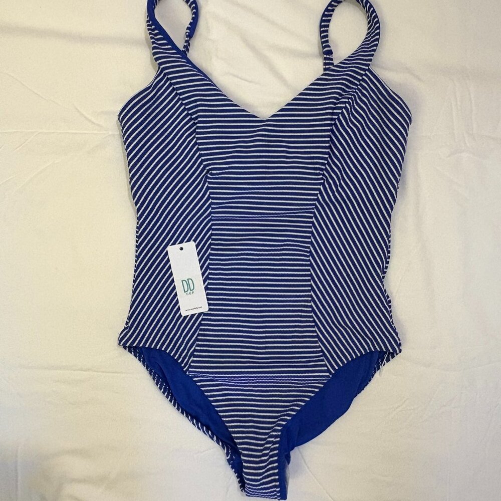 Seafolly size 12 DD cup swimsuit
